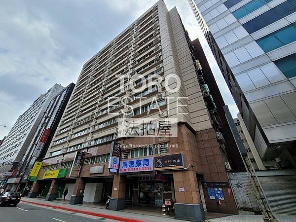 LINE_ALBUM_台北市信義區基隆路一段155號4樓-7_220416_14