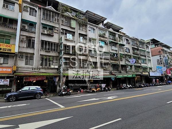 LINE_ALBUM_新北市新店區民族路73號三樓_220416_11