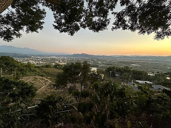 [苗栗景點] 小山丘 hillside 145.5k-卓蘭山