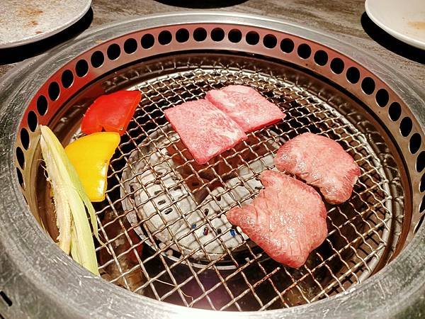 LINE_ALBUM_20220115寶貝生日大餐燒肉中山_220125_19