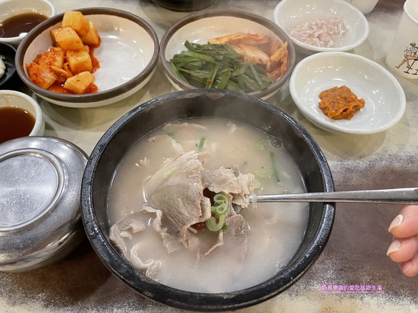 [釜山西面]豬肉湯飯一條街密陽豬肉湯飯V.S松亭3代沒吃過不