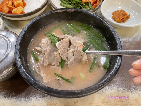 [釜山西面]豬肉湯飯一條街密陽豬肉湯飯V.S松亭3代沒吃過不