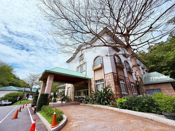 01苗栗旅遊。西湖渡假村。苗栗住宿推薦。中部旅遊。中部景點。親子景點。恐龍。桐花。螢火蟲.jpg