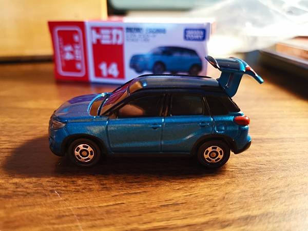 [模型][開箱][汽車][多美小汽車][TOMY]SUZUK