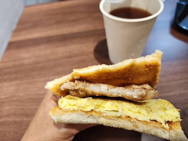 ⟨臺北士林捷運美食⟩「Mr.庖匠Brunch」樣式多元的早午