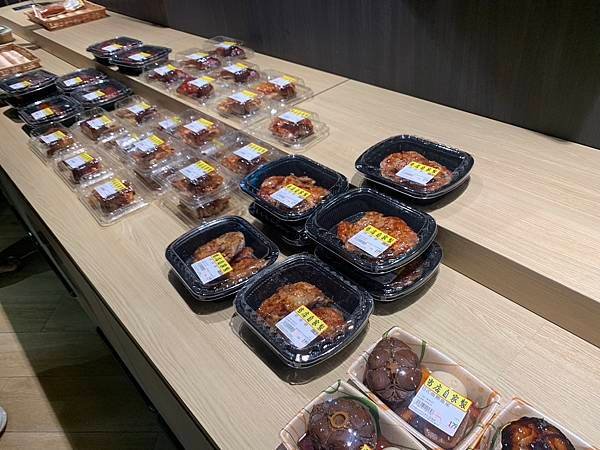 【最愛吃吃喝喝】LOPIA新莊宏匯店，新莊第一間日本超市，專
