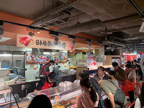 【最愛吃吃喝喝】LOPIA新莊宏匯店，新莊第一間日本超市，專