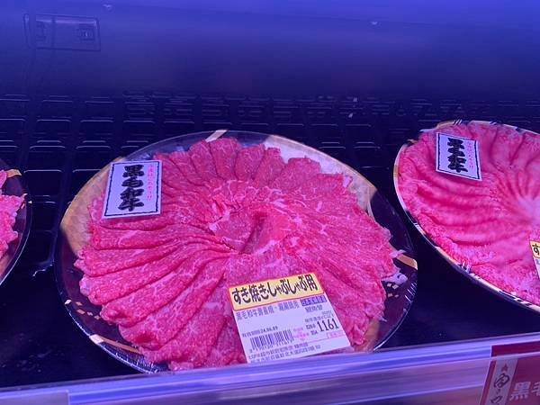【最愛吃吃喝喝】LOPIA新莊宏匯店，新莊第一間日本超市，專