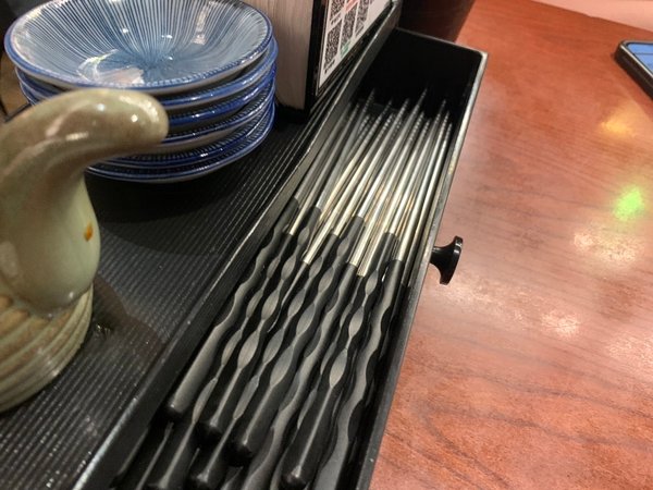【最愛吃吃喝喝】狗一下居食酒堂忠孝店，日式料理單點吃到飽，干