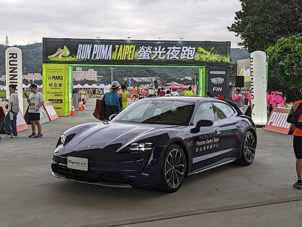 [馬拉松] 2024 PUMA螢光夜跑 半馬