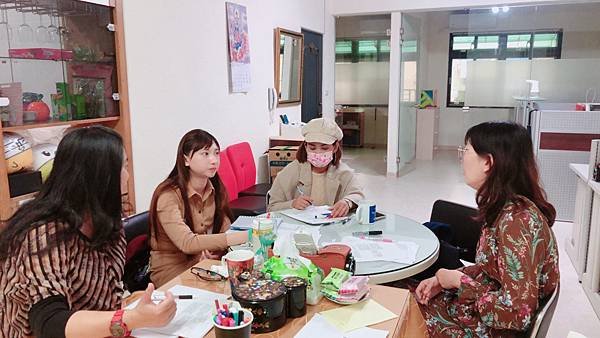 【婚禮主持人】 想當婚禮主持人嗎？婚禮主持課程真實體驗心得