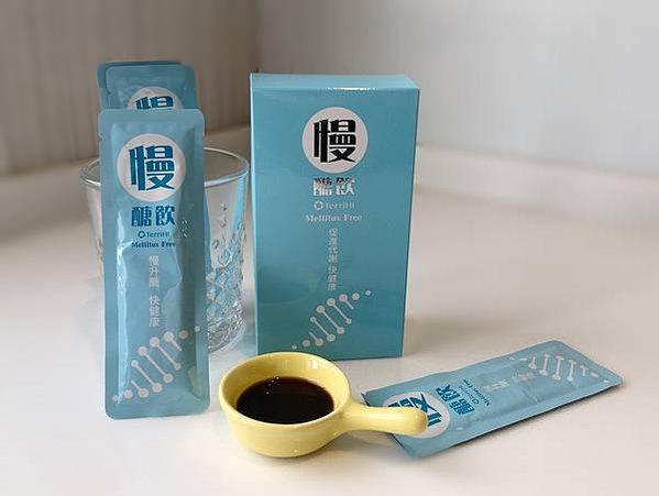 愛吃甜食秘密法寶〡肽力嗨慢醣飲，飲用起來很安心也方便攜帶，隨