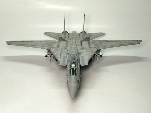 Academy 愛德美 1/72 F-14A TOP GUN