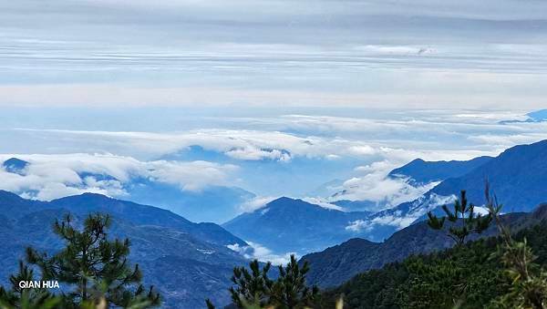 【麟趾山】【鹿林山】親民輕鬆步道卻擁有百岳級美景，眺望玉山群