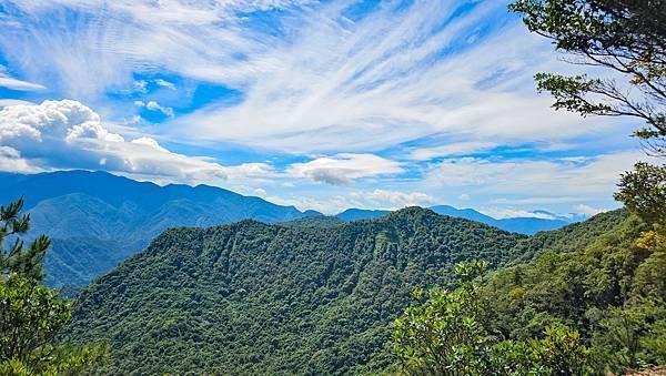 【白毛山】2024三刷谷關七雄|白毛山|絕美天國階梯~網美必