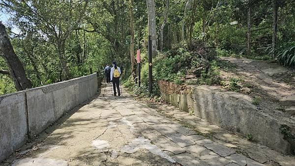 【獅山古道】兼具人文與自然穿梭古跡與景緻的獅山古道之旅