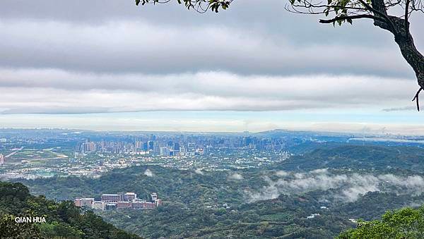 【飛鳳山、觀日坪古道】台灣百大必訪步道，中坑山、石壁潭山、大