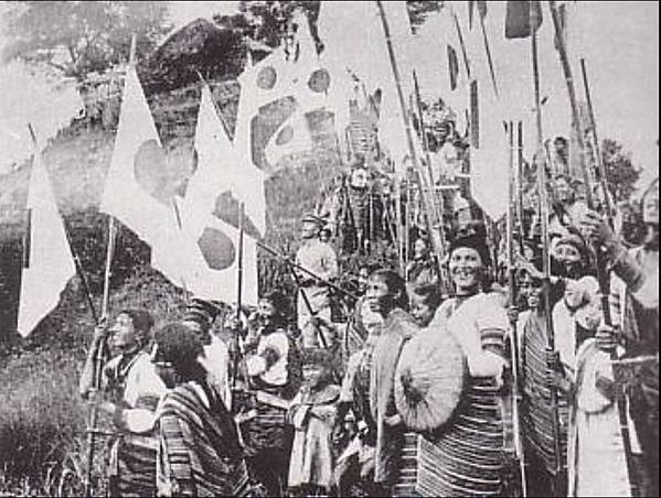 1901年的台灣行政區劃圖，紅線係當時所稱「漢蕃交界線」（實