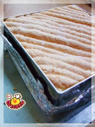 2010.02.03 Strawberry vanilla mousse with ladyfingers7.jpg