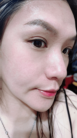 芙木之光-多重玻尿酸保濕乳液,一款能夠保濕提亮的保濕乳液,再