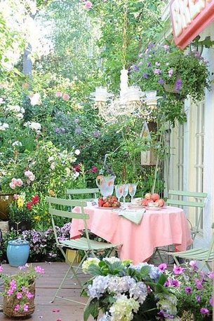 bright-spring-terrace-and-patio-decor-ideas-9-554x831.jpg