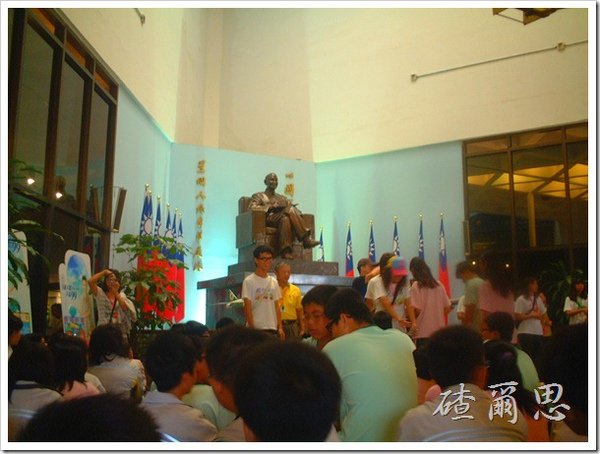2010竹塘國中畢業旅行 009