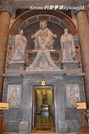 St. Peter&apos;s Basilica3.jpg