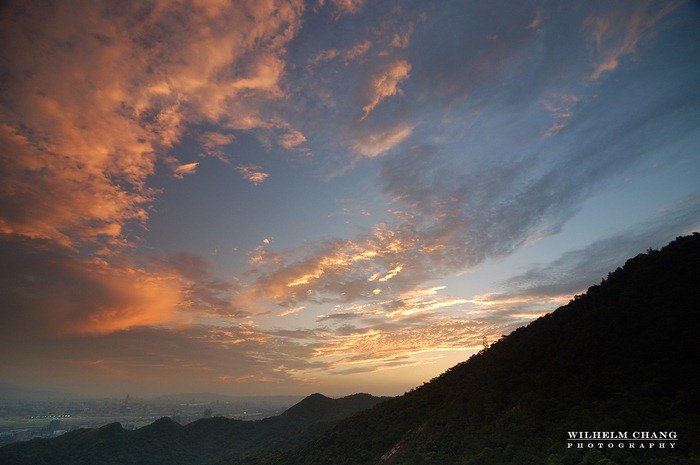 天秤颱風 火燒雲 碧山巖