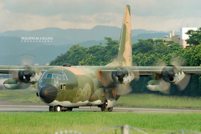 中華民國空軍 Lockheed Martin C-130H Hercules 濱江街