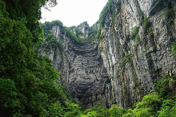 《重慶自助》Day2｜郊區小山城。武隆的天坑地縫