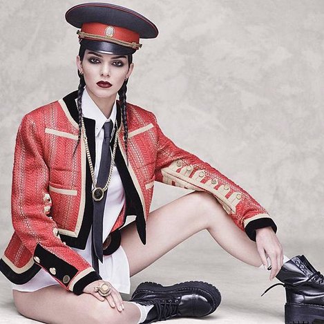 Vogue_Japan-October_2016-Kendall_Jenner-by-Luigi_and_Iango-p09.jpg