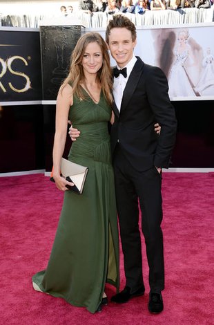 Eddie-Redmayne-Hannah-Bagshawe-Oscars-2013