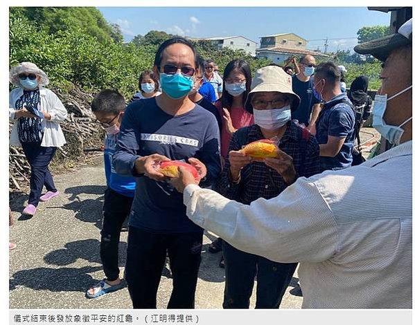 化煞方法-鹽巴加「陰陽水」，只要準備一個有噴頭的瓶子，將鹽巴