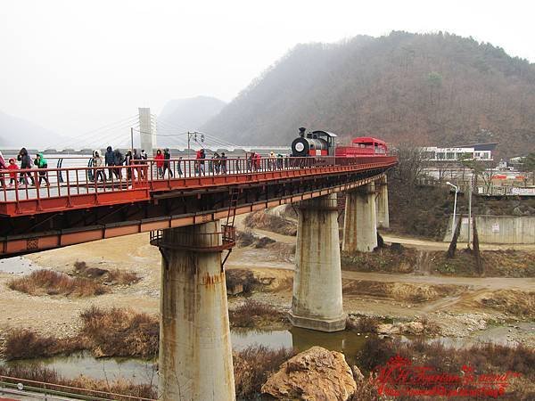 金裕貞鐵道自行車