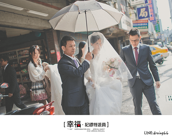 結婚時 新娘頭上的米篩和黑傘 有何不同？新娘在過門前就已經懷