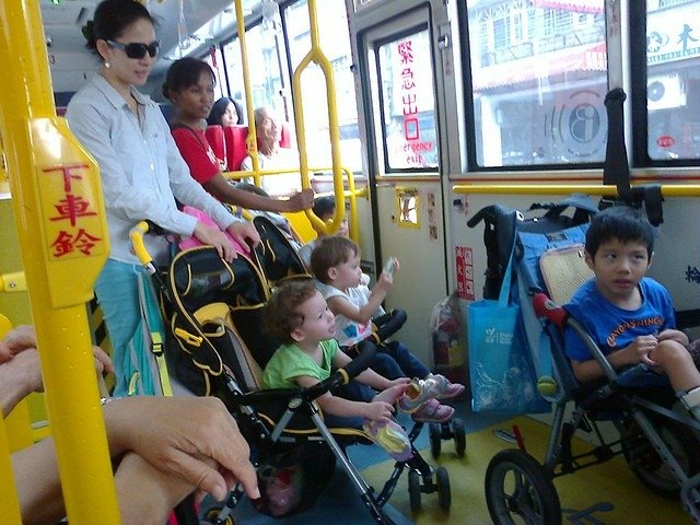 53713