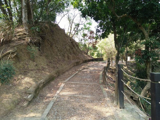 新田登山步道