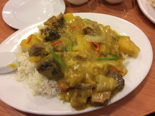 赤柱酒家(牛腩咖哩飯)