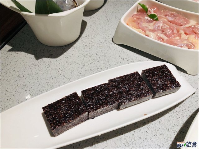 高雄美食│海底撈火鍋三星會員必點菜餚 讓您初次點餐就上手