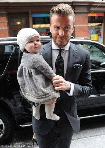 david beckham Harper-Beckham-0212-2