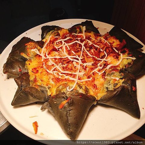 【半食記】高雄「饗麻饗辣火鍋」吃到飽，披薩 握壽司 冰淇淋｜