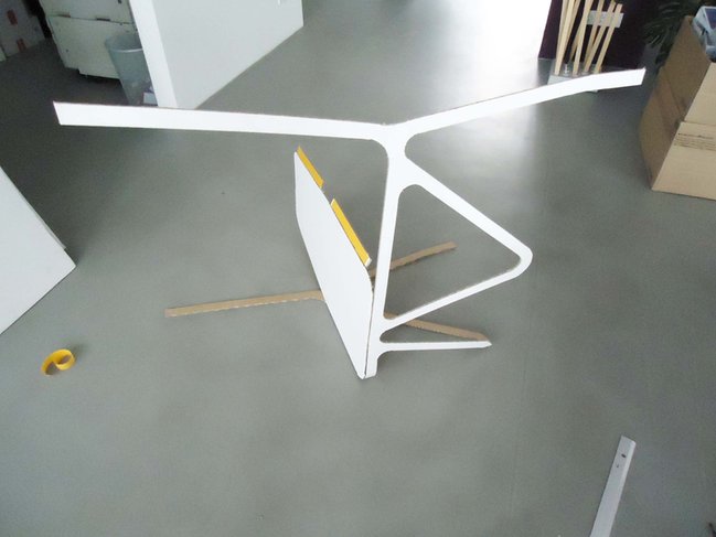 13_alchaircardboard2.jpg