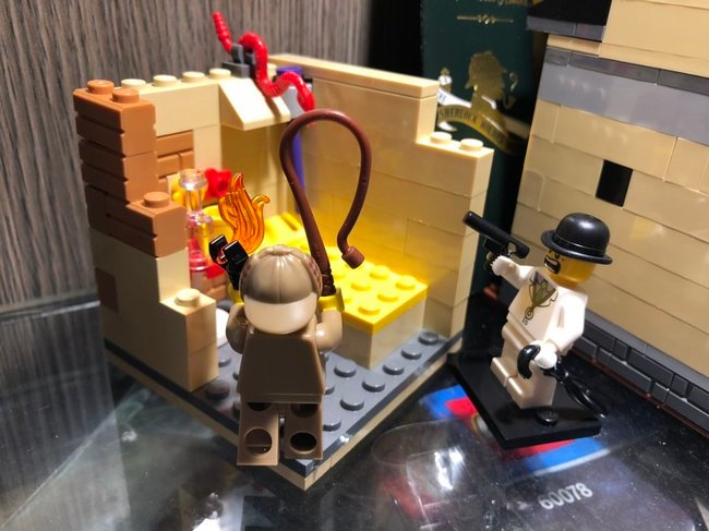 LEGO Sherlock Holmes3.jpg