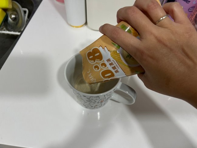 《好物分享》花漾皙 日夜閃孅組及高纖濃湯低卡輕食餐｜鄭人碩推