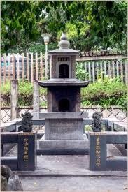 芝山岩惠濟宮敬字亭又有「拾字人」職業/主祀開漳聖王/倉頡造字