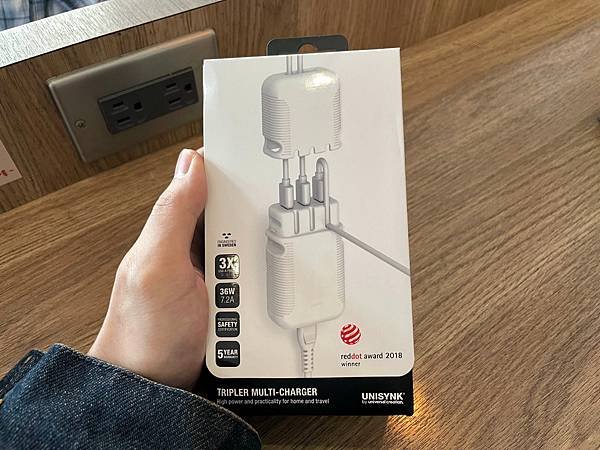 快充-三孔多功能快充座-多孔豆腐頭-多孔USB充電器-電源供應器