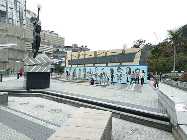 香港三天【帶長輩自由行第一天】：港茶餐廳◆金華冰廳｜港灣風景