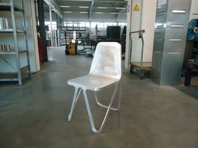 13_alchairalu.jpg