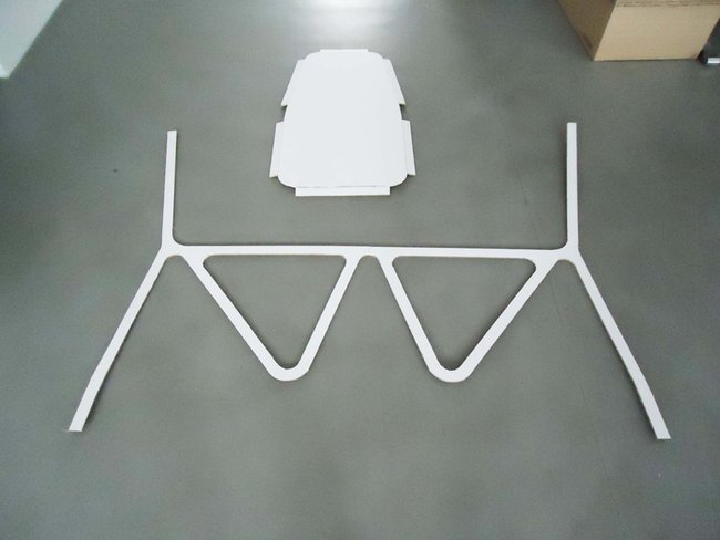 13_alchaircardboard1.jpg