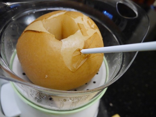 冰糖燉水梨-秋冬止咳化痰又潤肺，食療保養